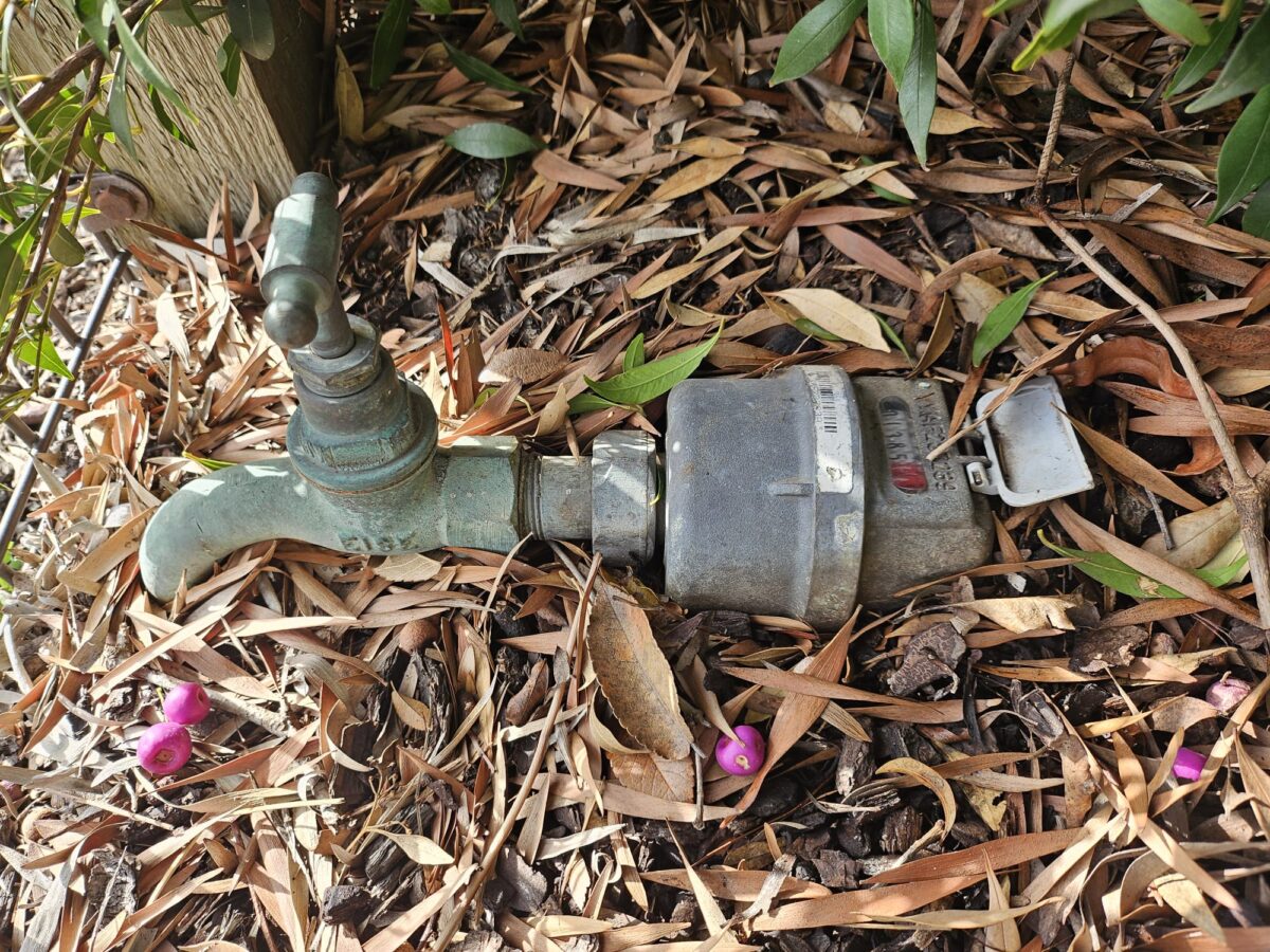 How to Read Your Water Meter to Spot a Leak - Toscano Plumbing